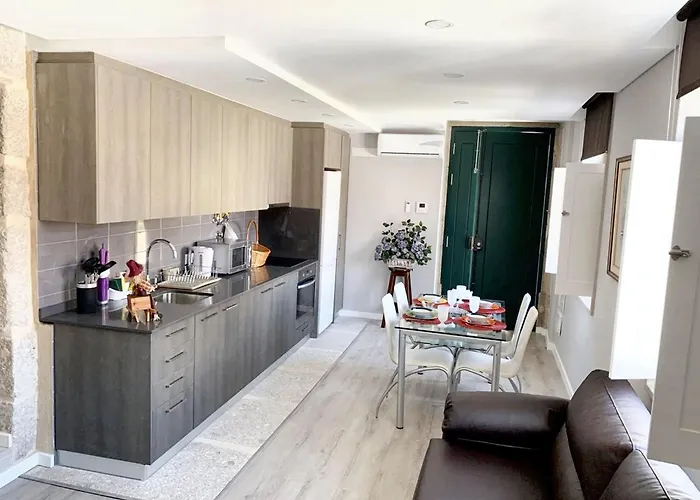 Cozy House In Castelo Branco, 60 M², View Balcony Tatil Evi